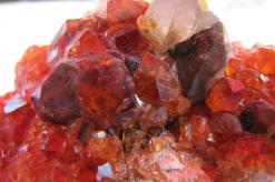 Гранат: лечебное и магическое значение камня Гранат камень драгоценный или нет